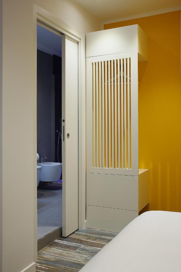 Interno 7 Bed and Breakfast Bari Exteriör bild