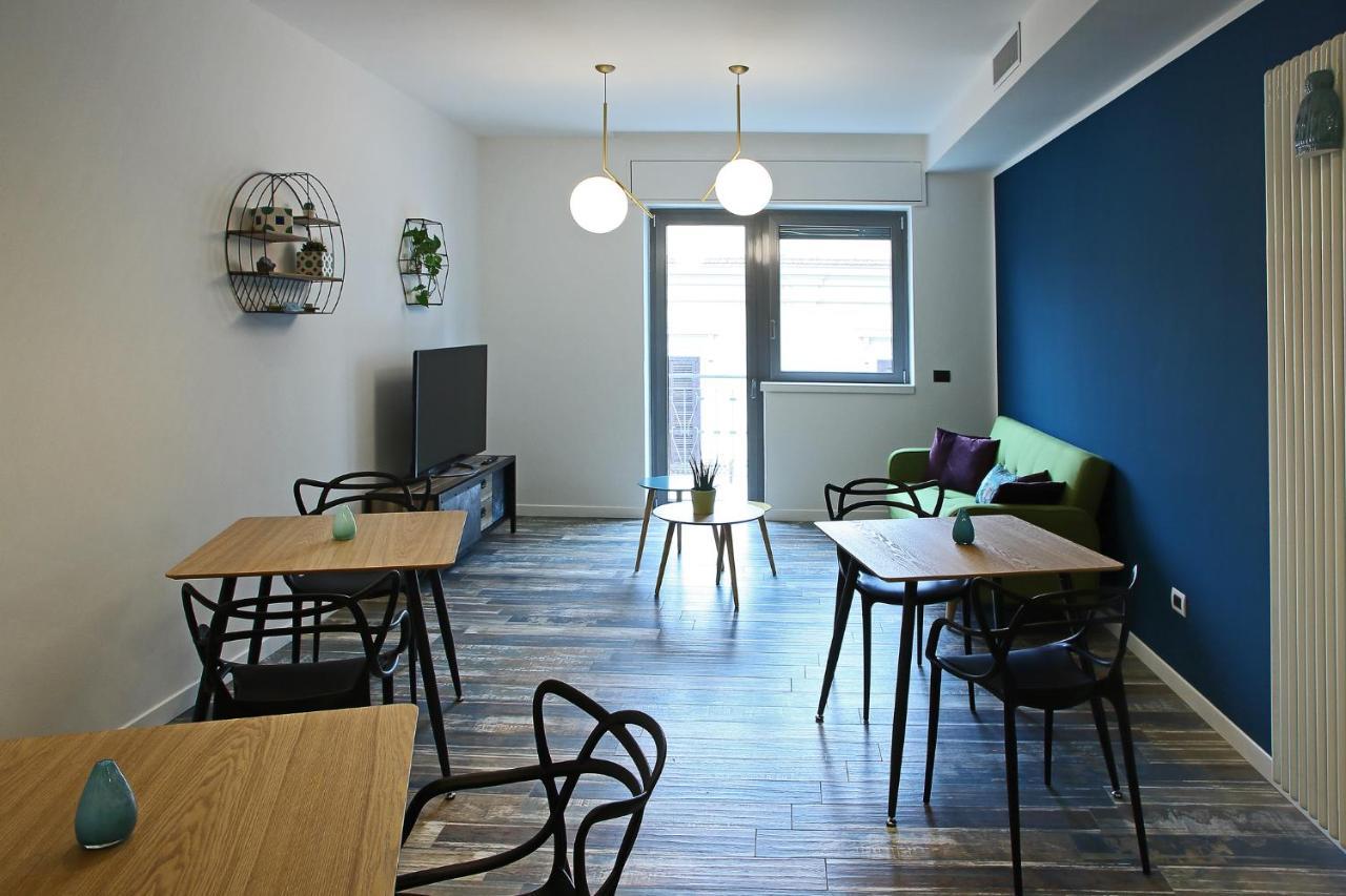 Interno 7 Bed and Breakfast Bari Exteriör bild